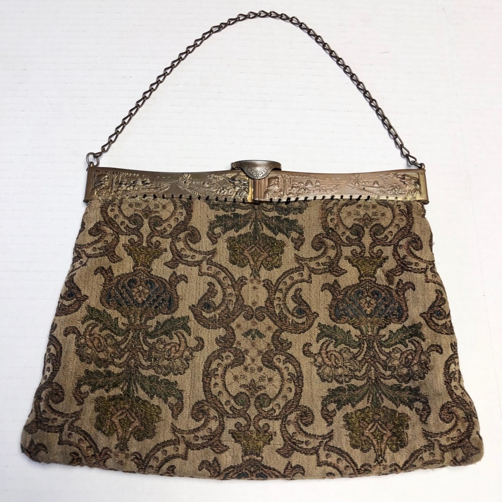 Vintage fabric metal frame accordion bag purse